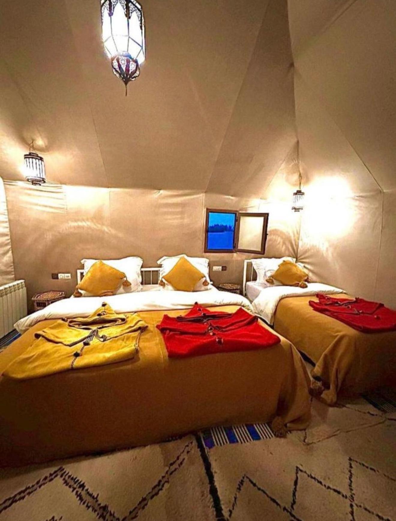 Merzouga Lovely Luxury Camp Exterior photo